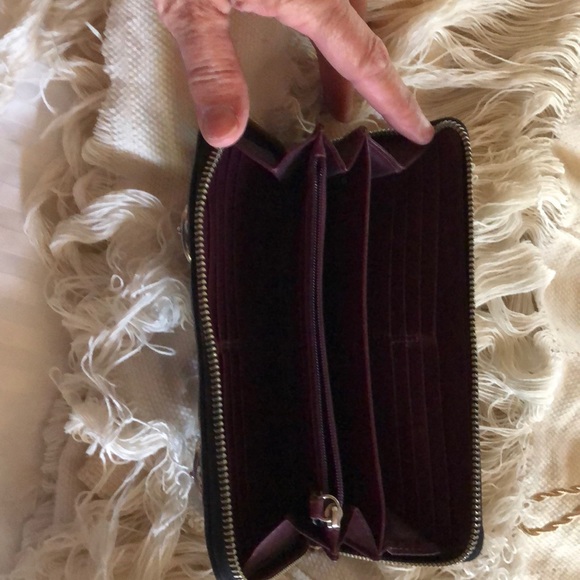 Wallet - Picture 2 of 3